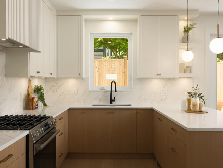 5-6525 Dufferin Avenue, Burnaby, BC, V5H 3T2 - 3