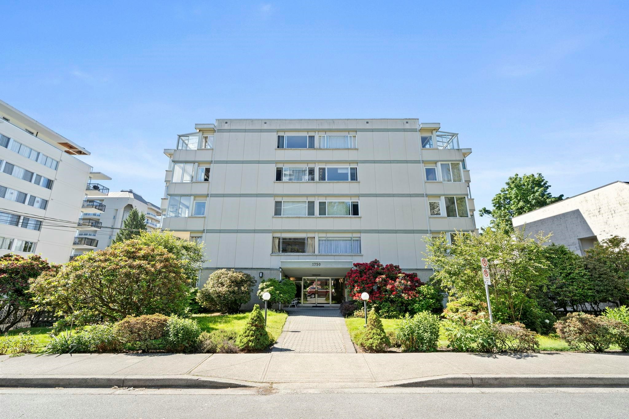 504-1750 Esquimalt Avenue - 3