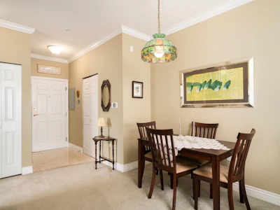 315-2985 Princess Crescent - 4