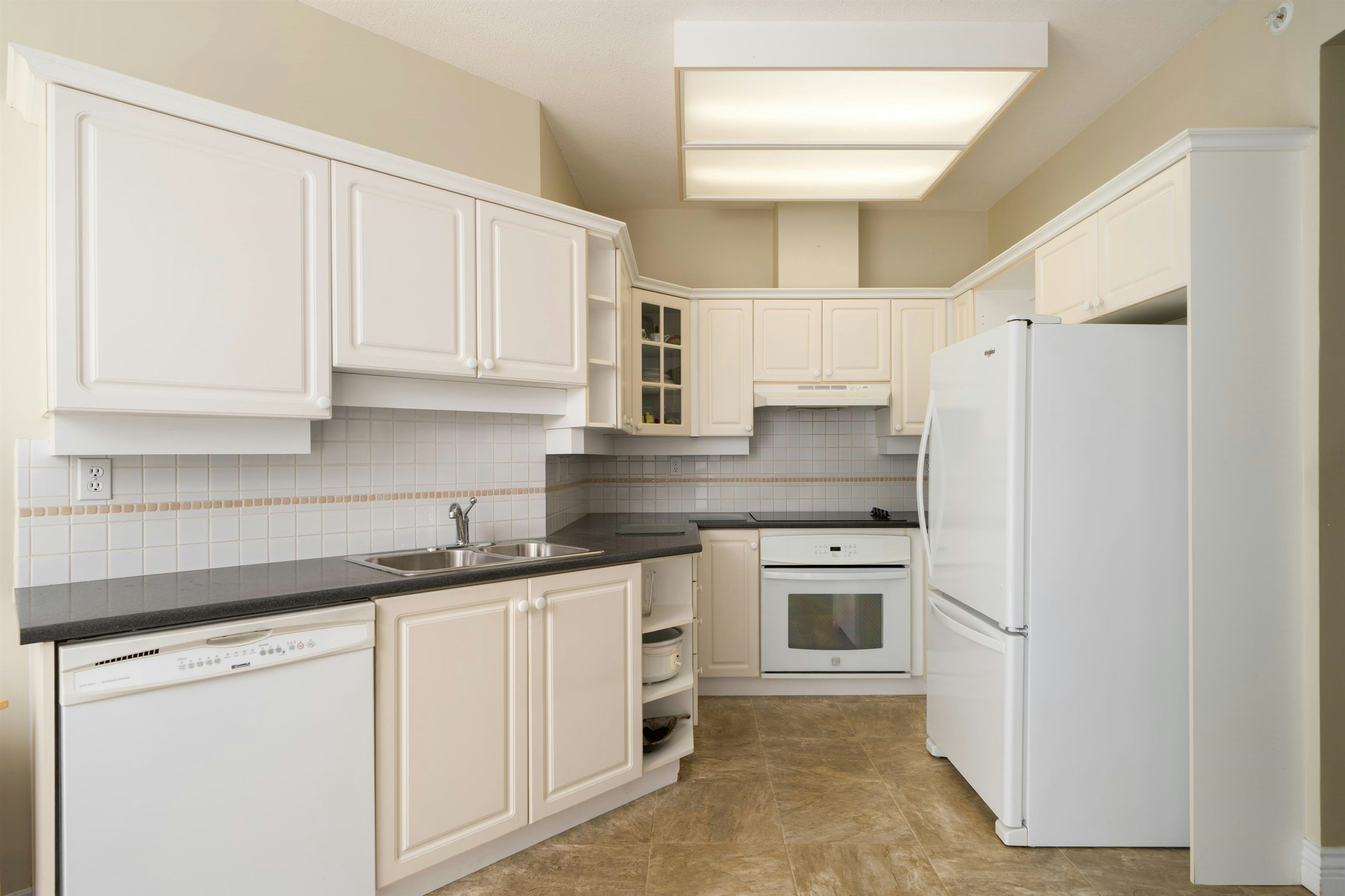 315-2985 Princess Crescent, Coquitlam, BC, V3B 7P3 - 12
