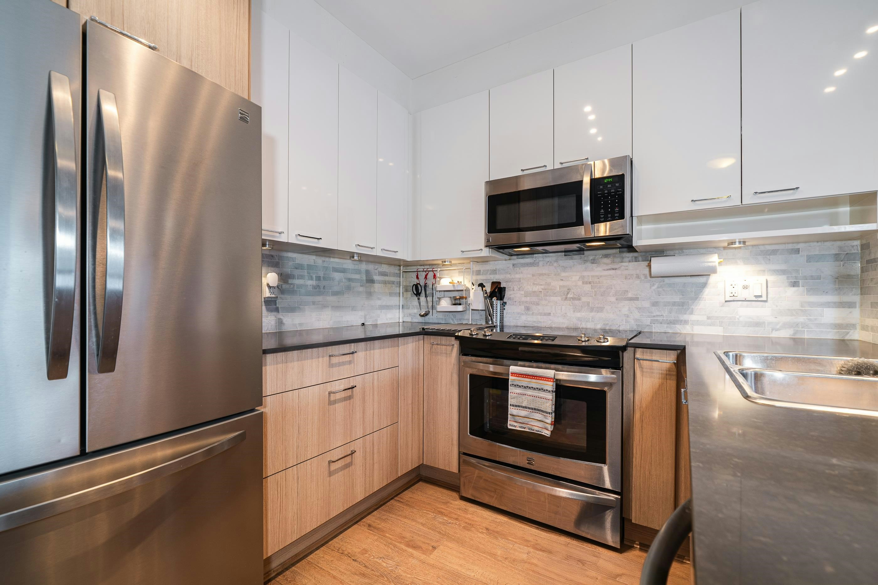 409-210 Lebleu Street, Coquitlam, BC, V3K 4L6 - 6