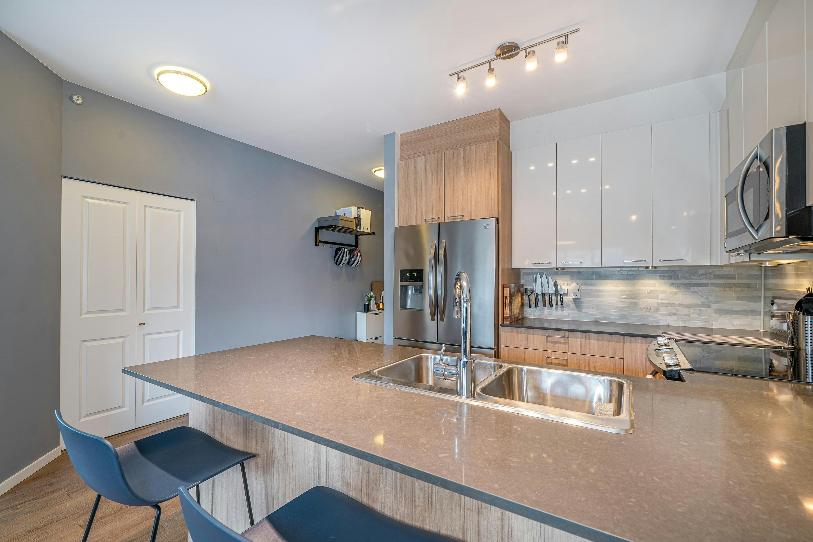 409-210 Lebleu Street, Coquitlam, BC, V3K 4L6 - 7