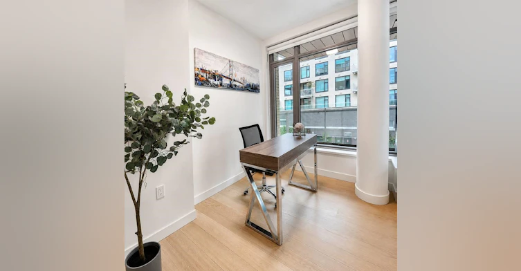 310-777 Harbour Way, North Vancouver, BC, V6P 0G1 - 17