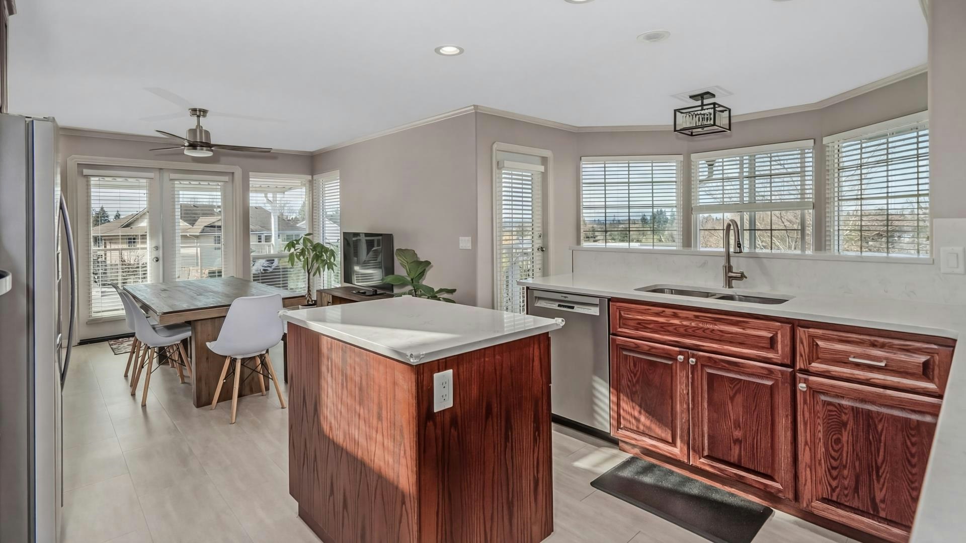 2389 Orchard Place, Abbotsford, BC, V3G 2B4 - 7