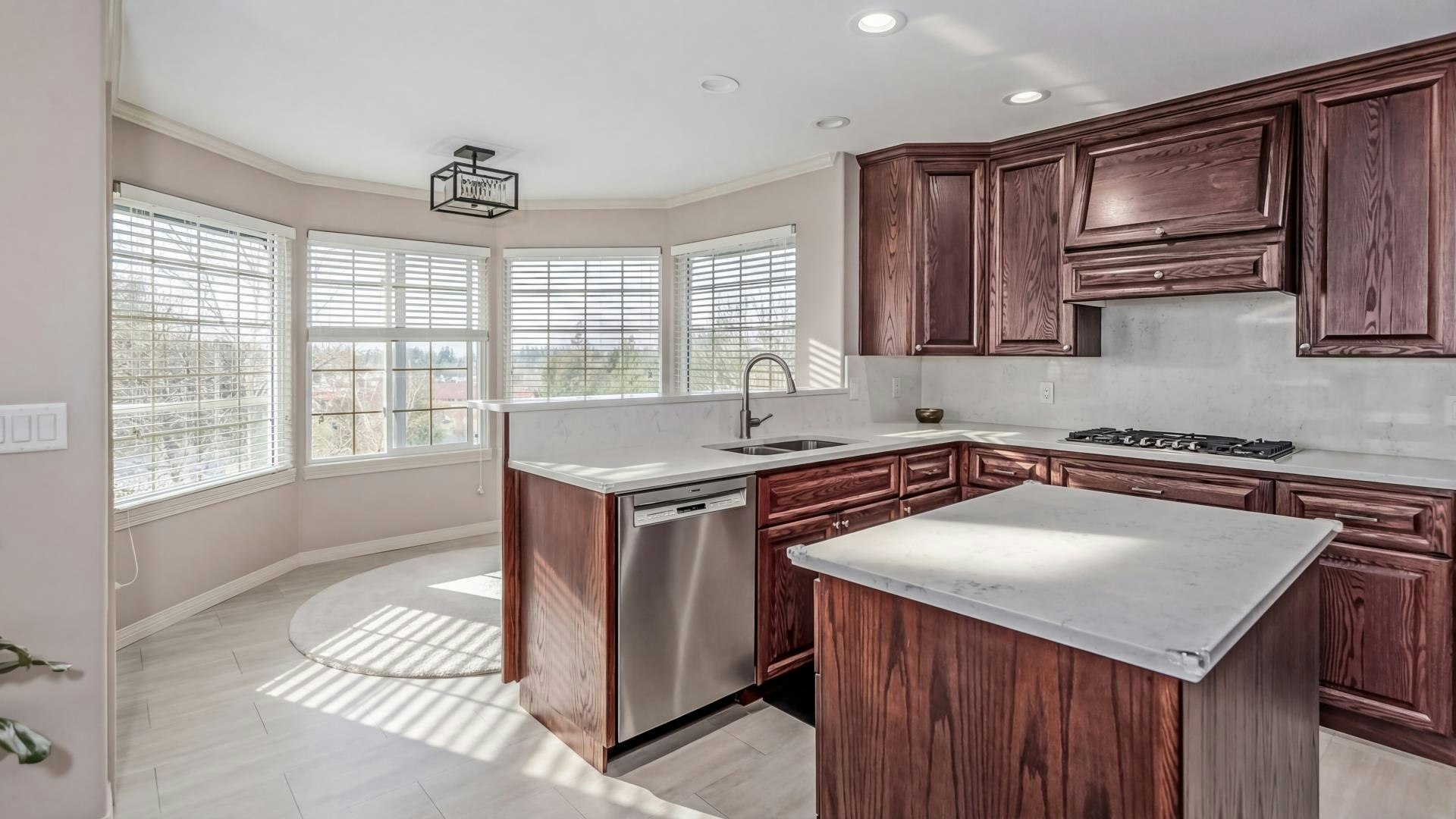 2389 Orchard Place, Abbotsford, BC, V3G 2B4 - 11
