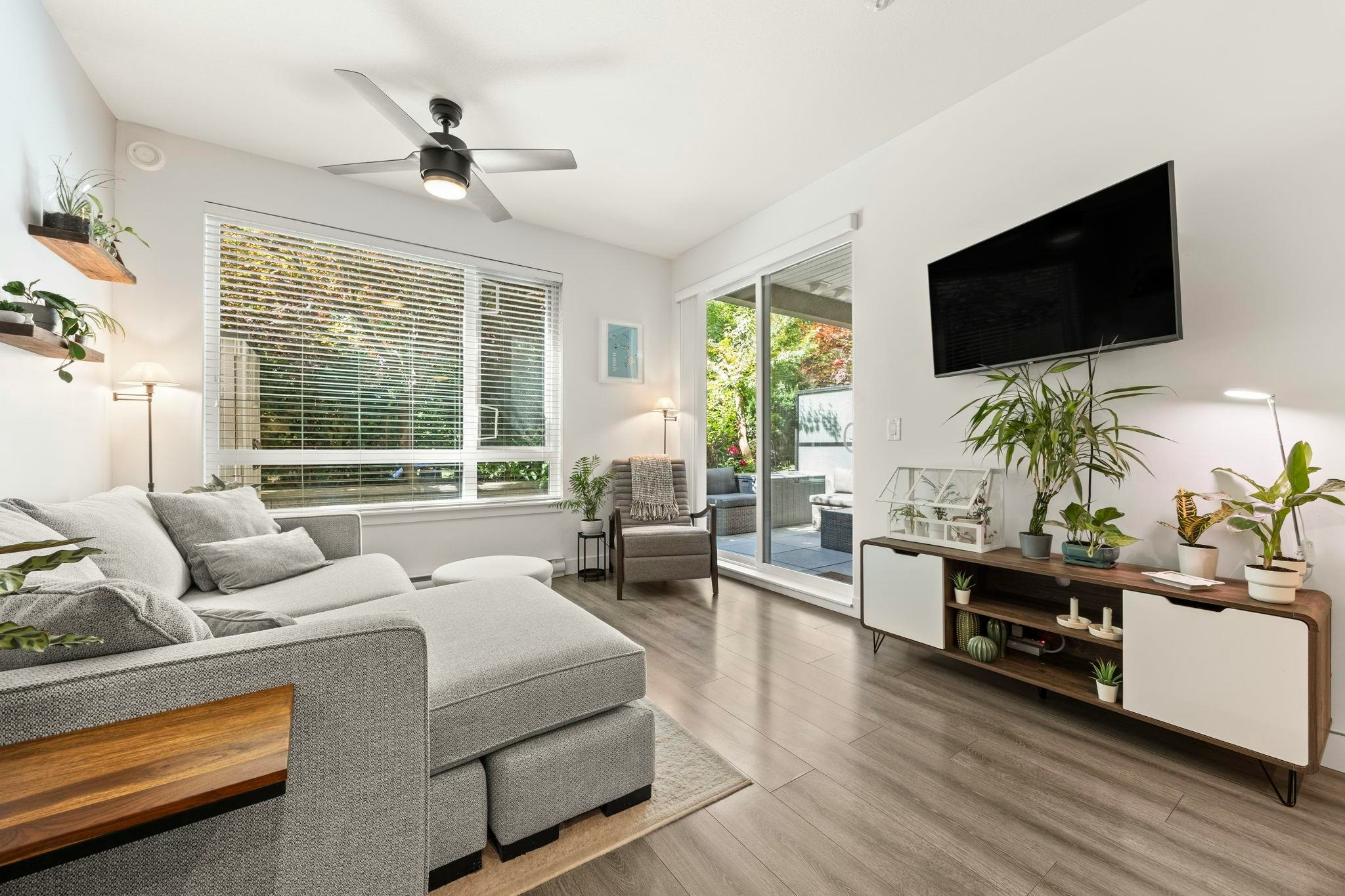 110-2382 Atkins Avenue - 2