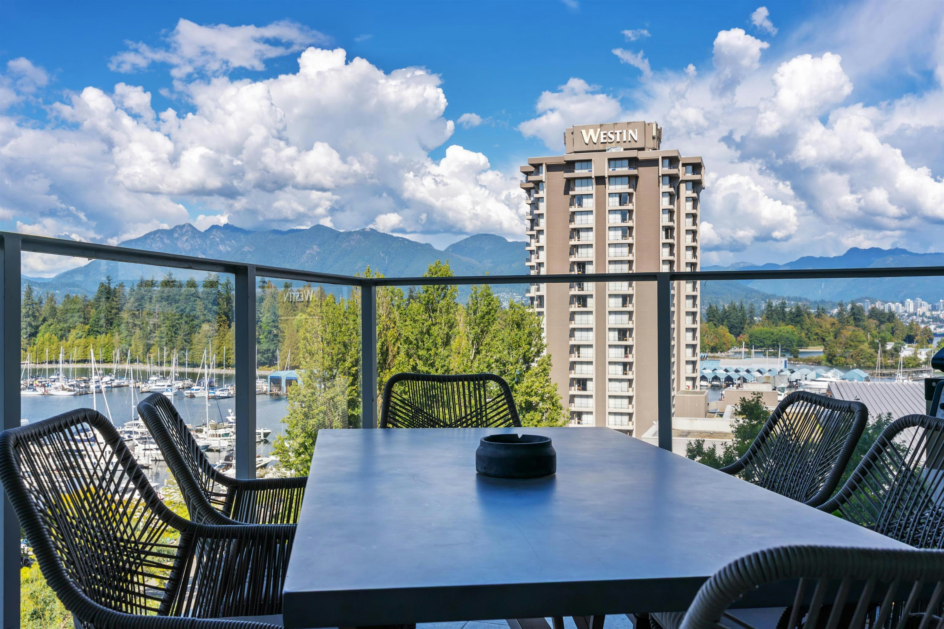 902-1650 Bayshore Drive, Vancouver, BC, V6G 3K2