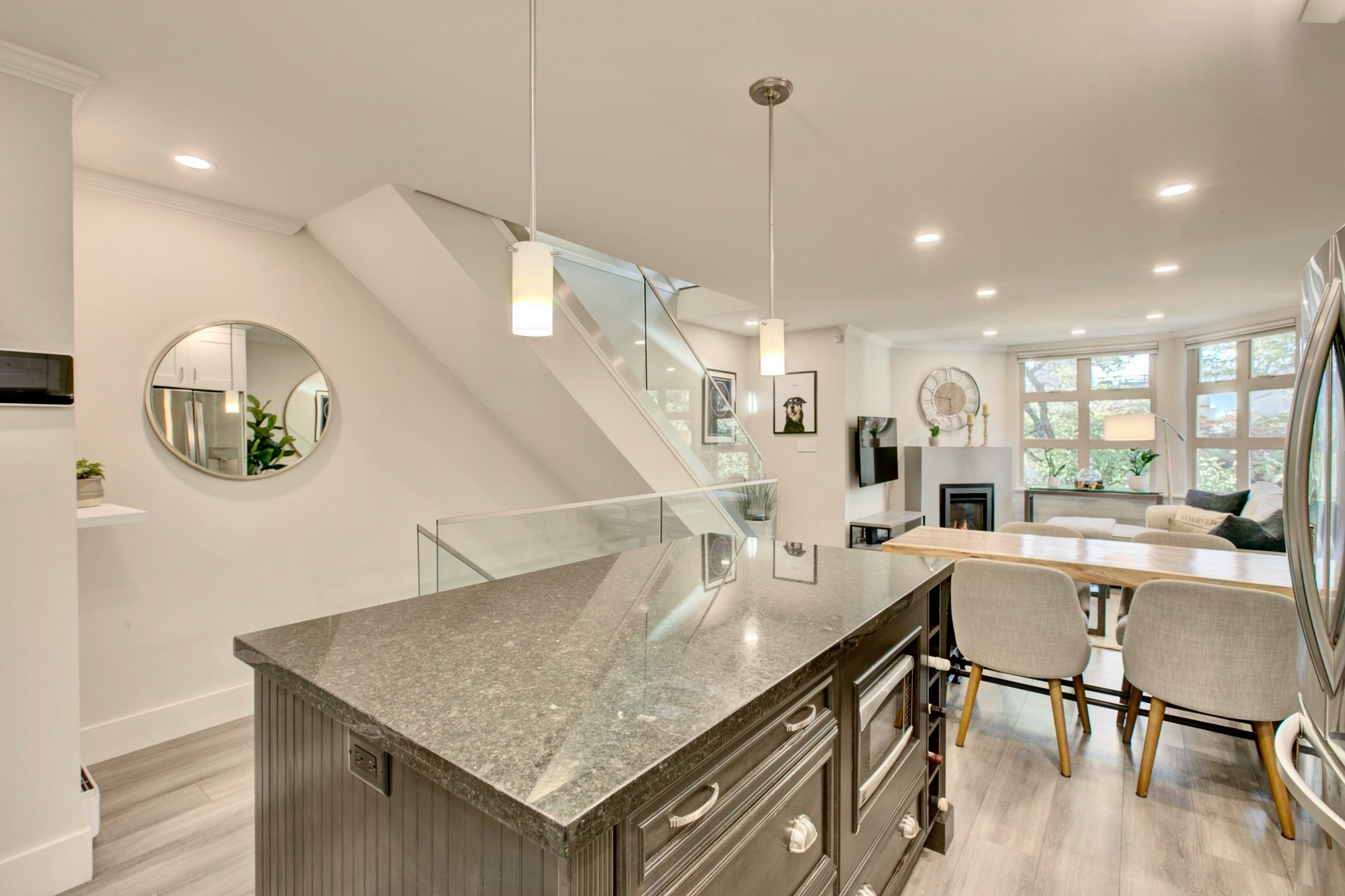 1360 W 8th Avenue, Vancouver, BC, V6H 4A6 - 10