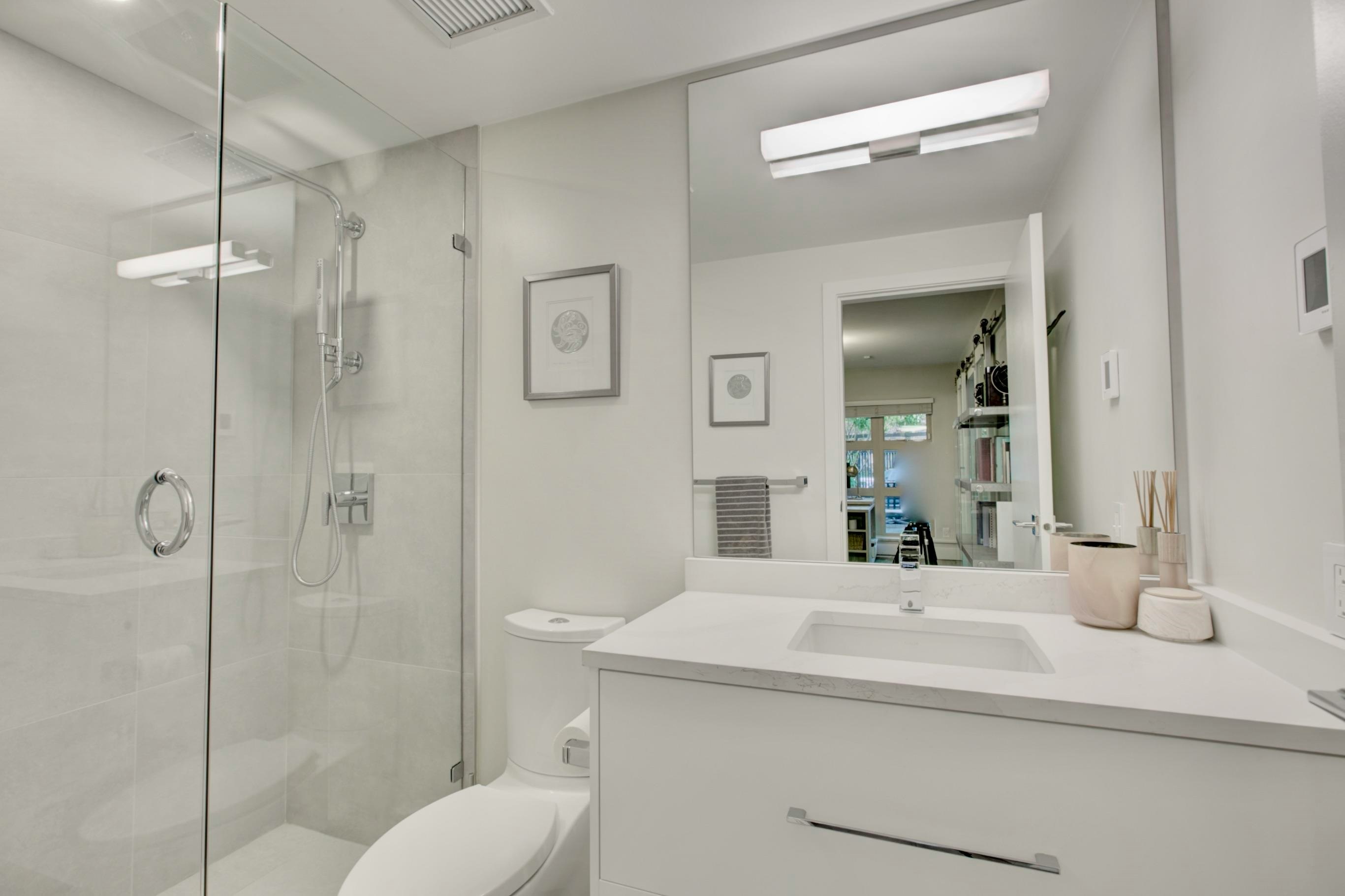 1360 W 8th Avenue, Vancouver, BC, V6H 4A6 - 7