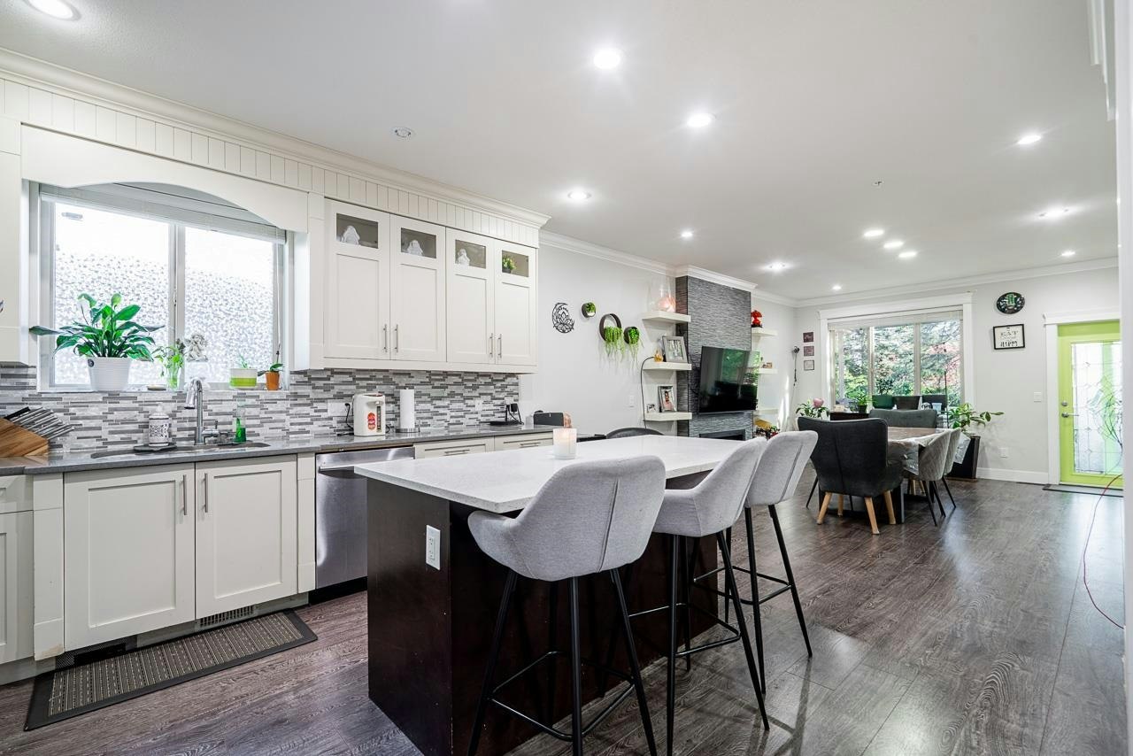 21528 Donovan Avenue, Maple Ridge, BC, V2X 3A1