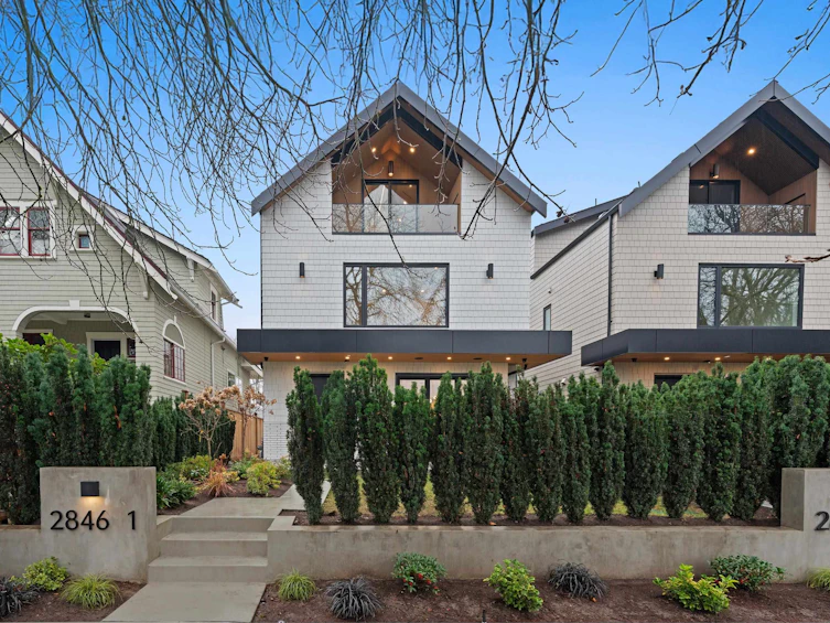 1-2846 W 12th Avenue, Vancouver, BC, V6K 2P9