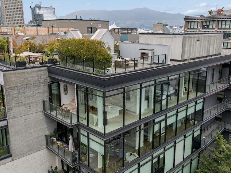 PH 602-12 Water Street, Vancouver, BC, V6B 1A5