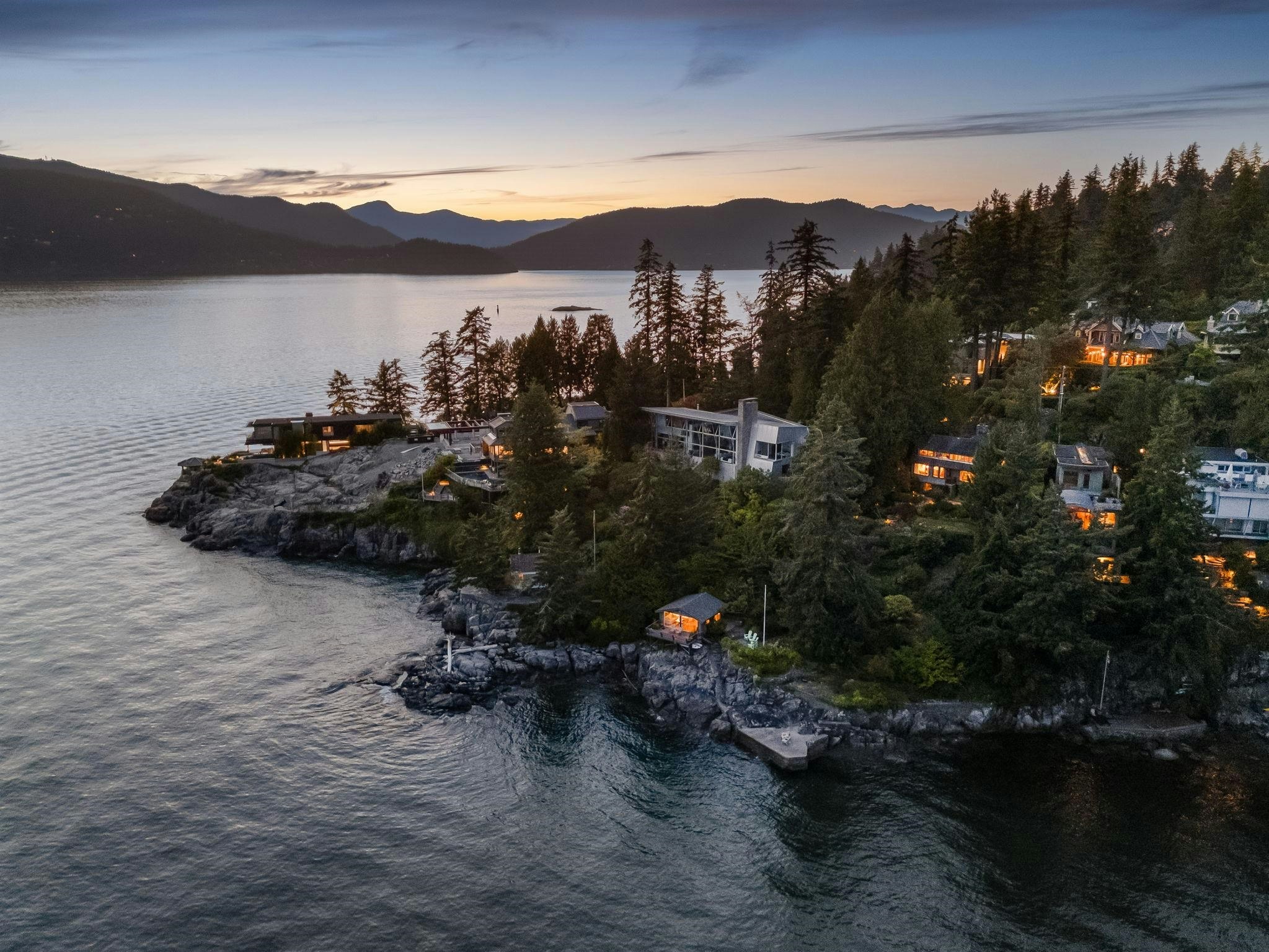 6054 Gleneagles Drive, West Vancouver, BC, V7W 1W2