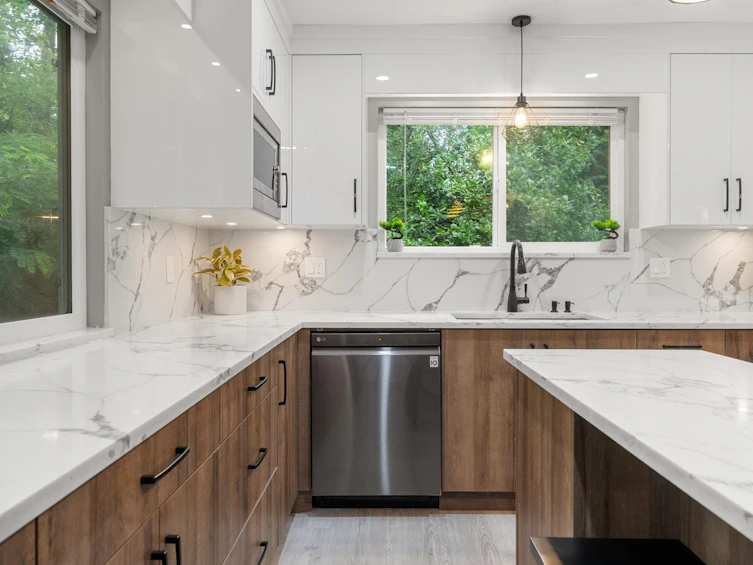 660 E 22nd Street, North Vancouver, BC, V7L 3C9 - 12