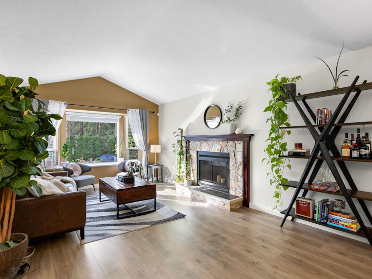 2983 Walton Avenue, Coquitlam, BC, V3B 6N1 - 2
