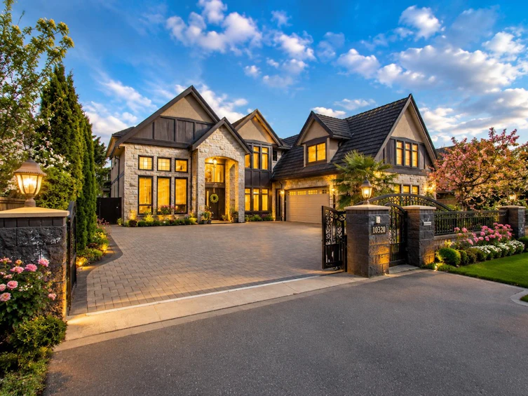 10320 Dennis Crescent, Richmond, BC, V7A 3R8