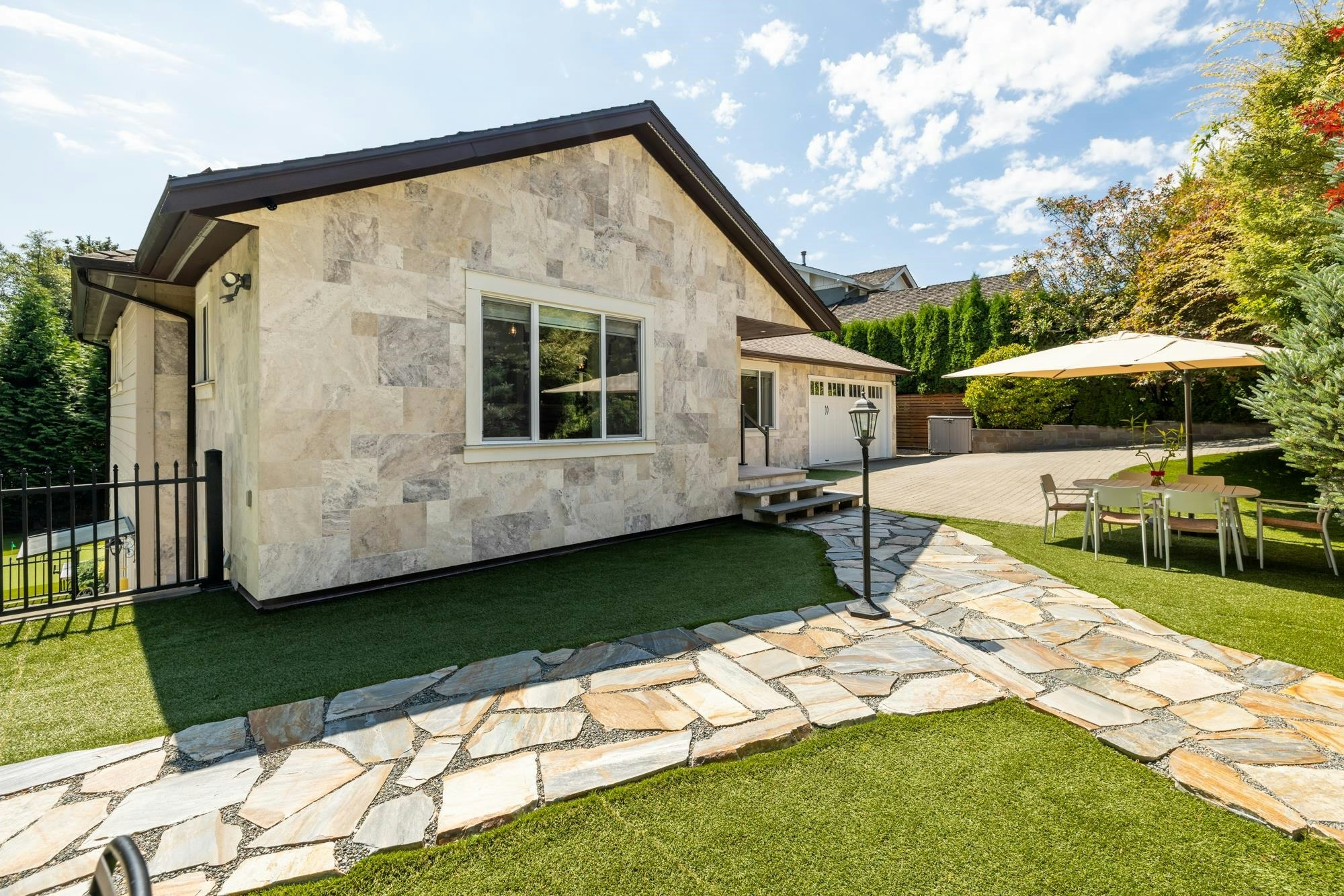 1924 Fulton Avenue, West Vancouver, BC, V7V 1S9 - 27