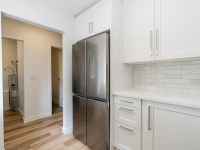 3363 Sefton Street - 4