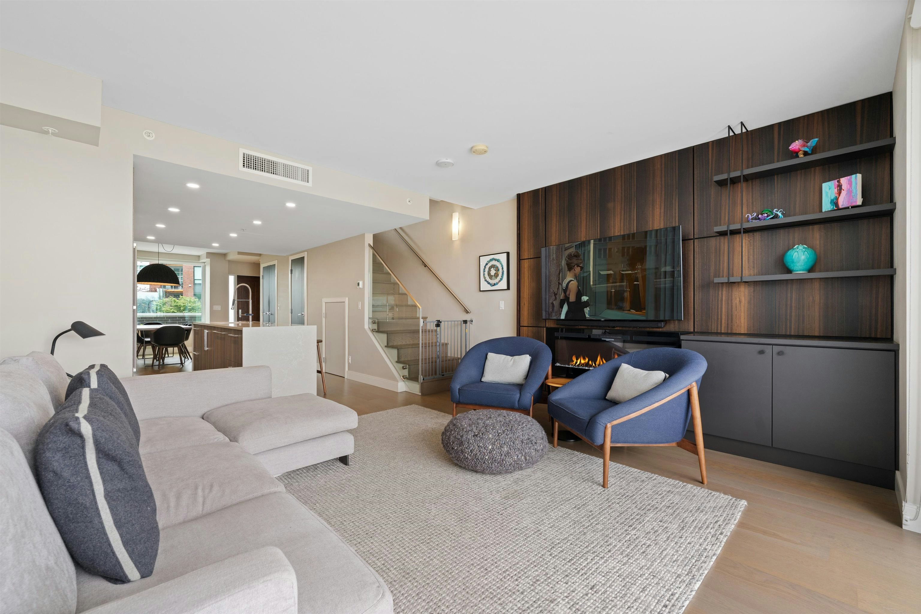 TH210-210 Salter Street, New Westminster, BC, V3M 0J9 - 2