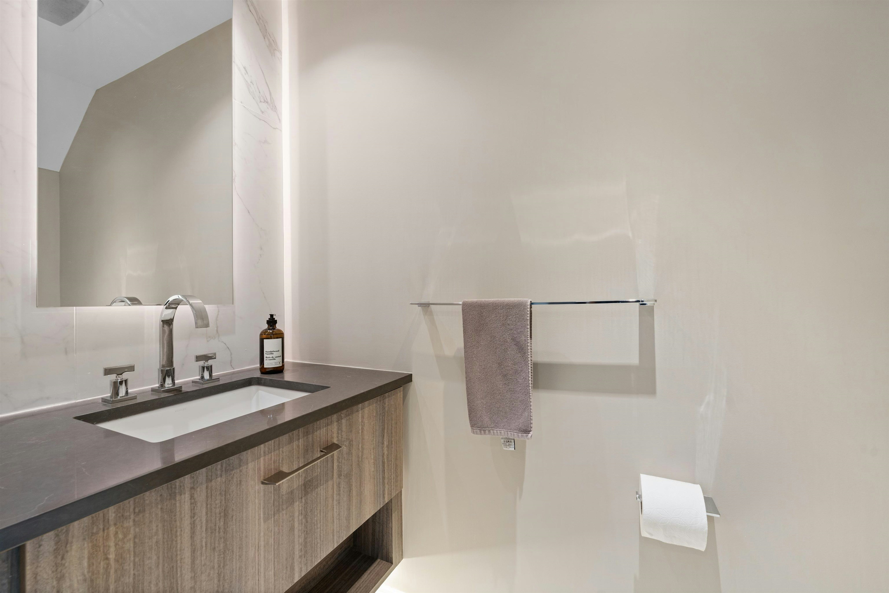 TH210-210 Salter Street, New Westminster, BC, V3M 0J9 - 15