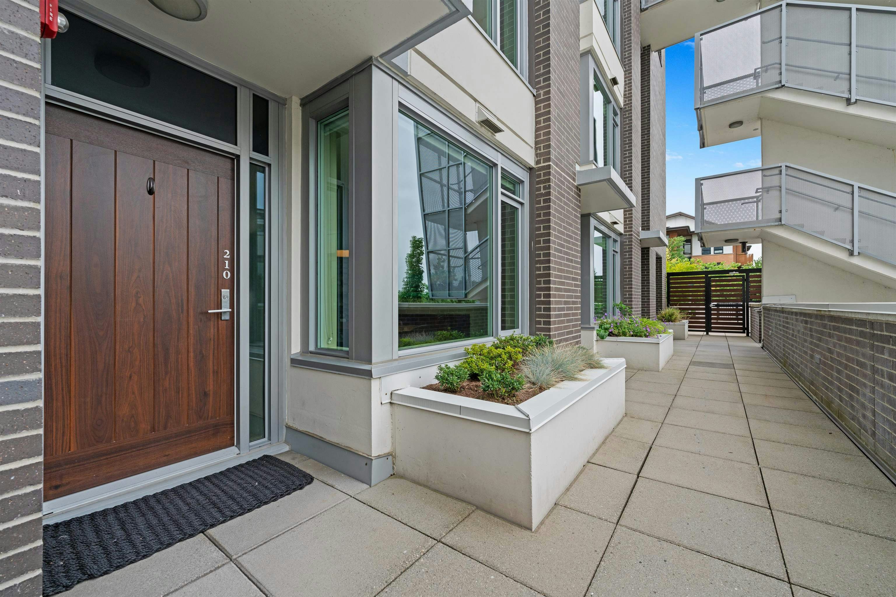 TH210-210 Salter Street, New Westminster, BC, V3M 0J9 - 32