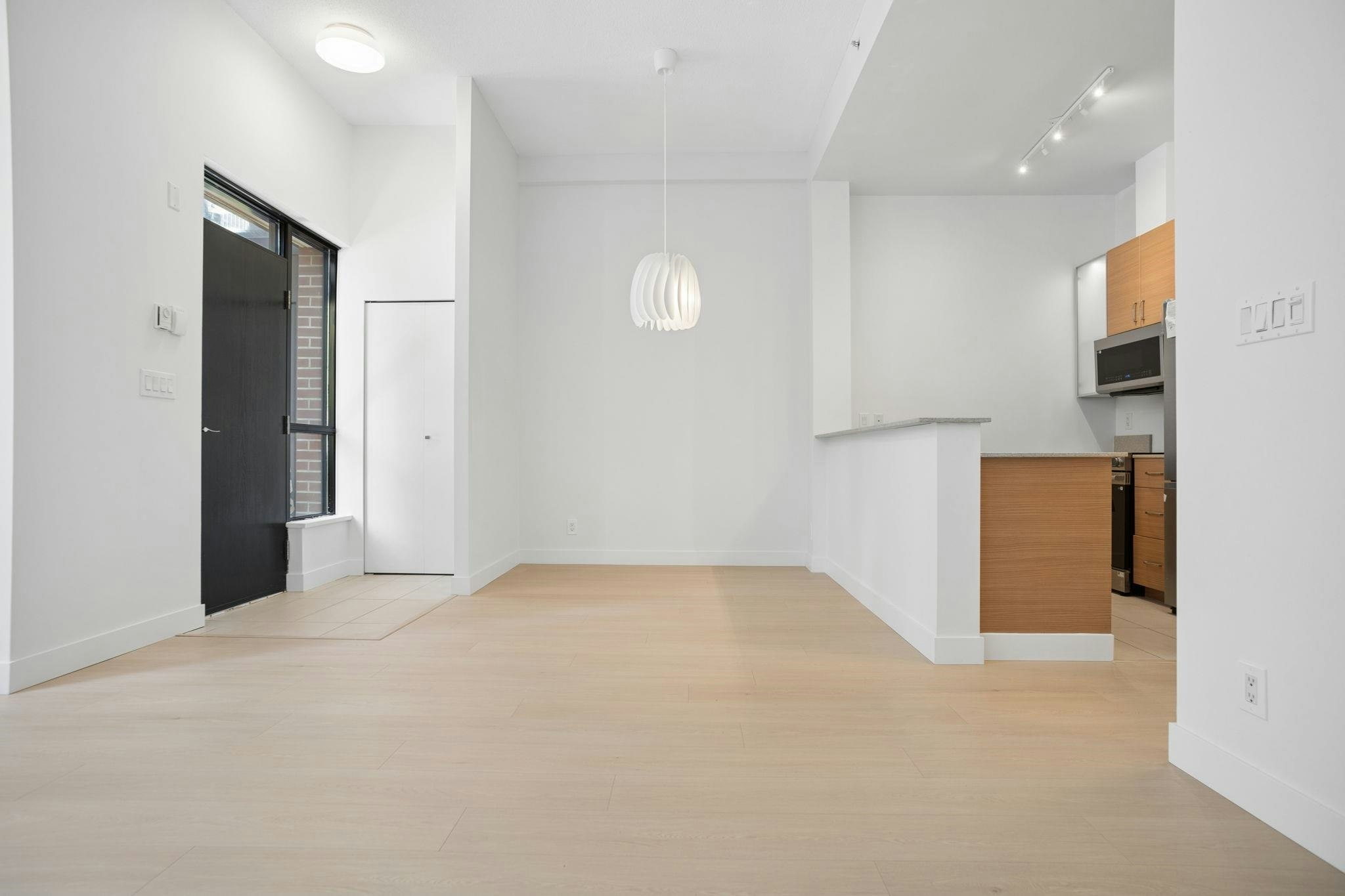 TH938 Homer Street - 2