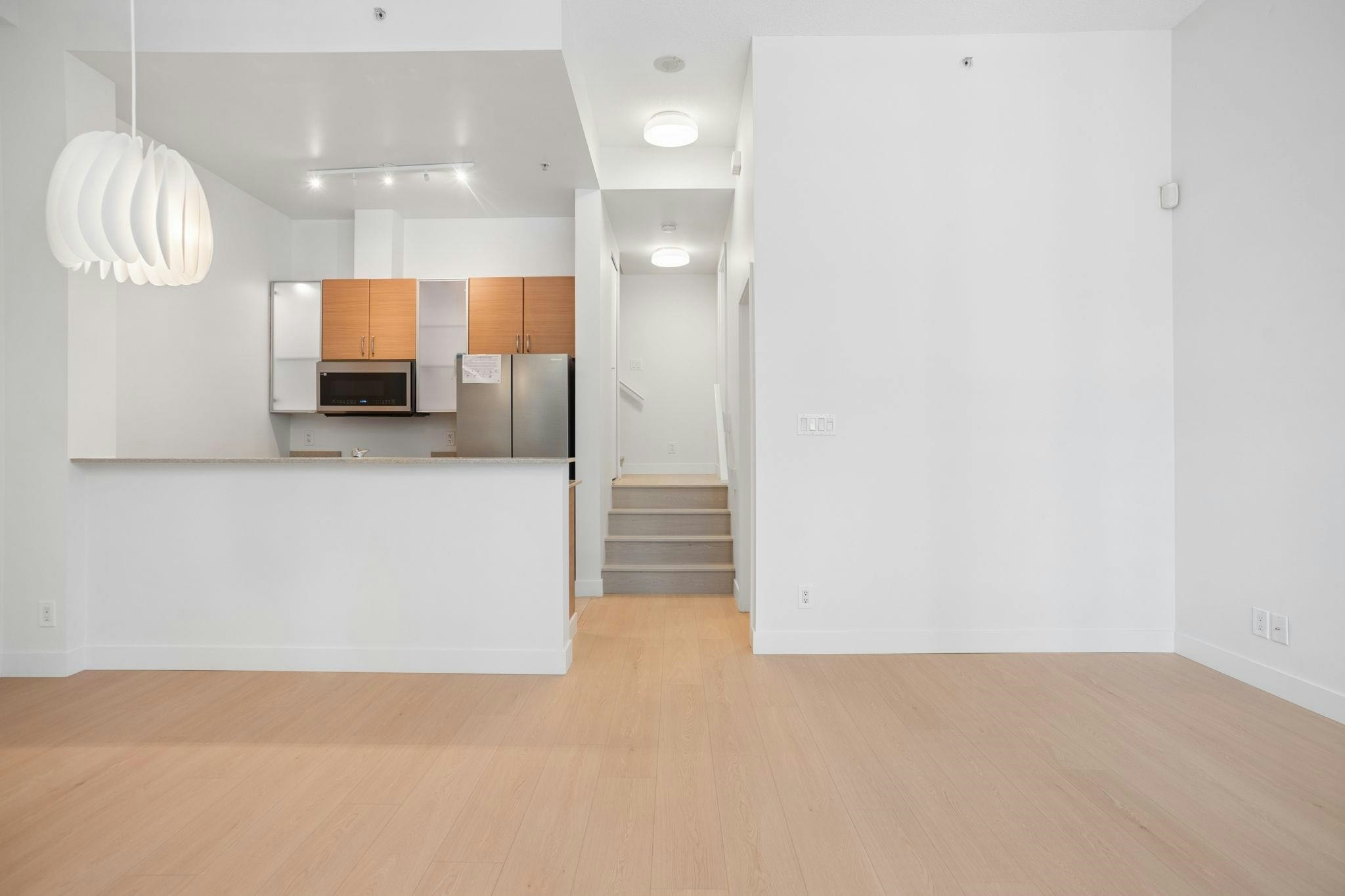 TH938 Homer Street - 3