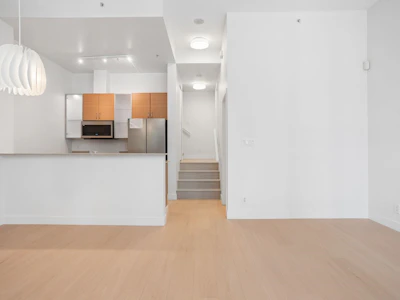 TH938 Homer Street - 3