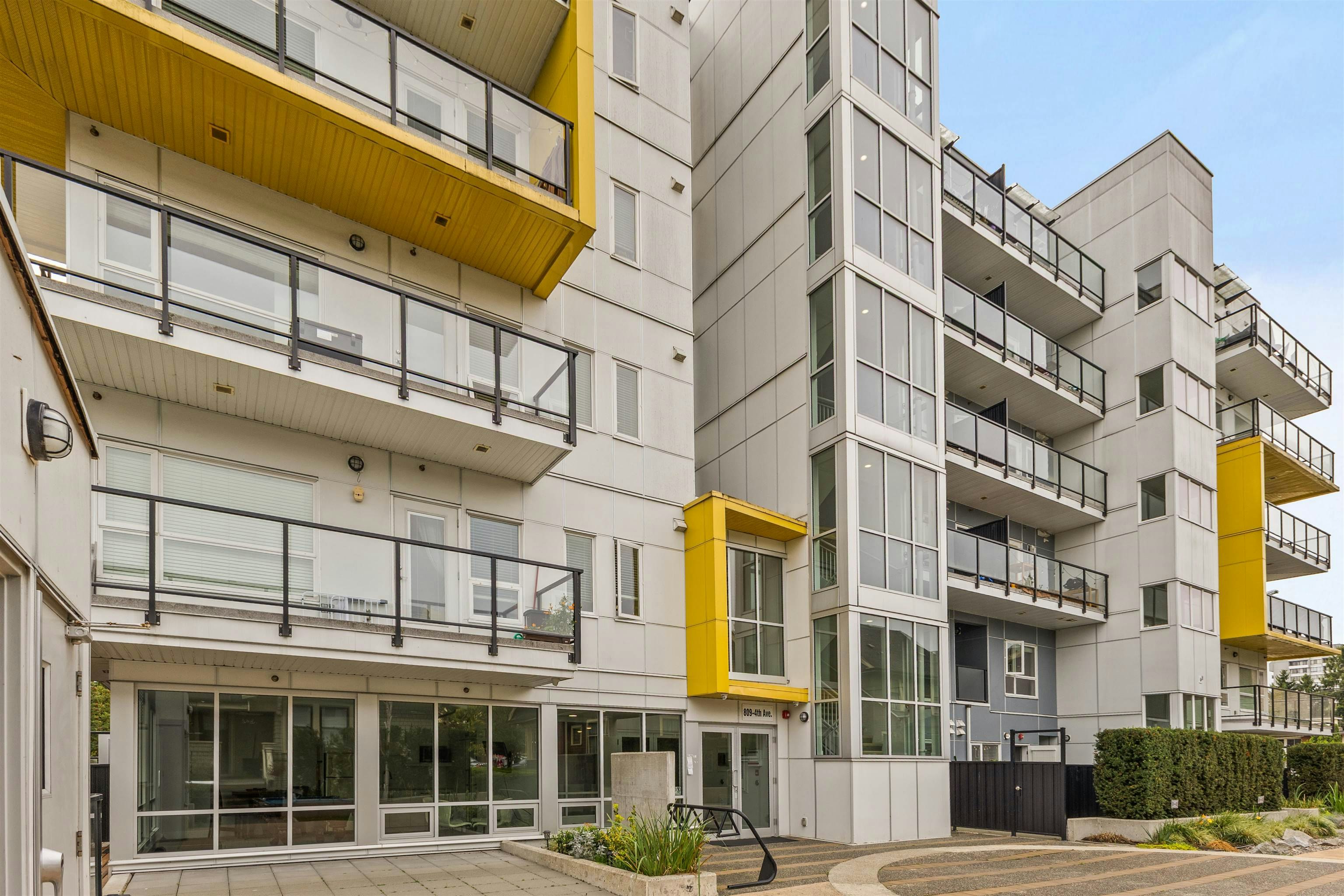 102-809 Fourth Avenue, New Westminster, BC, V3M 0K1