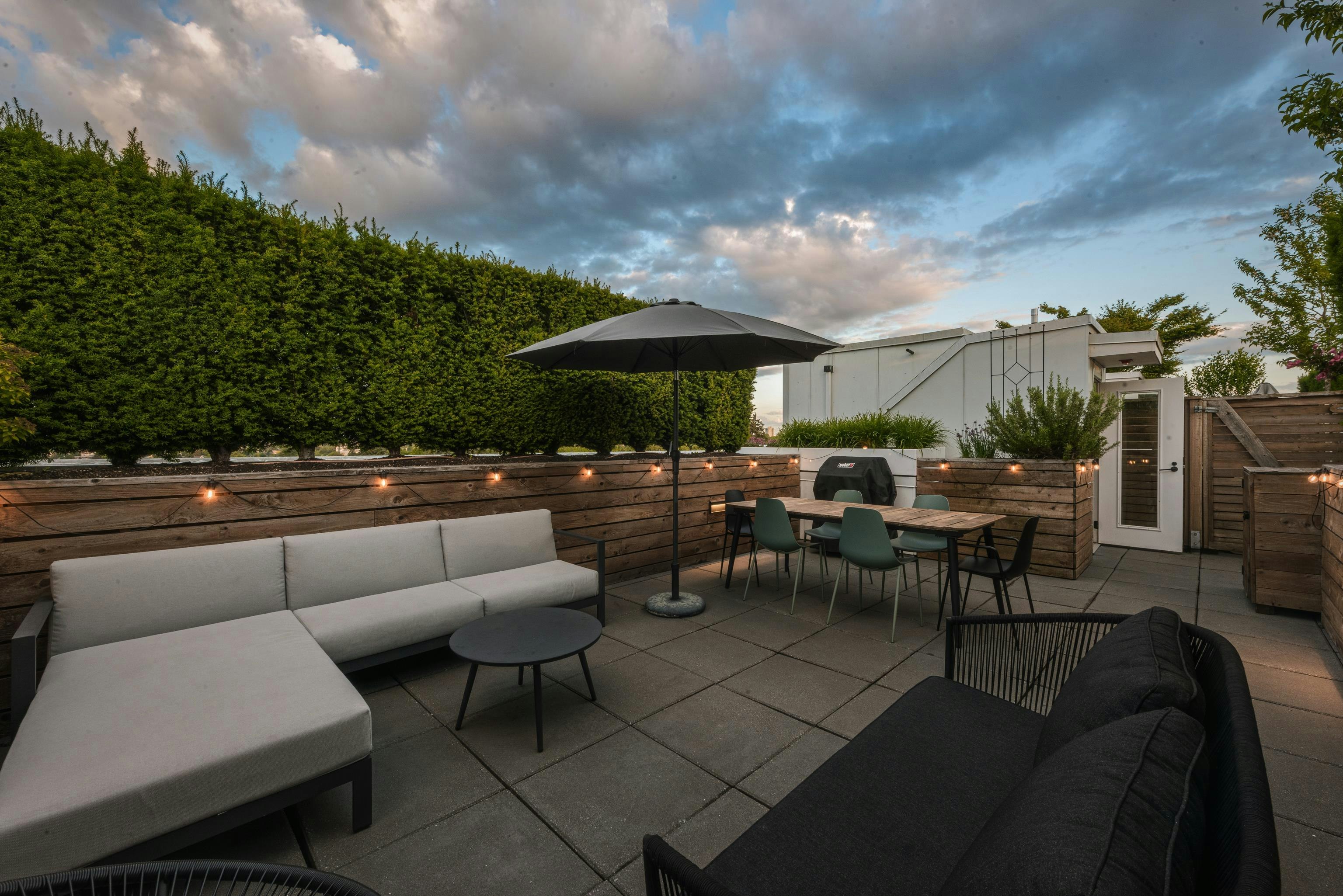 406-2508 Fraser Street, Vancouver, BC, V5T 3V4
