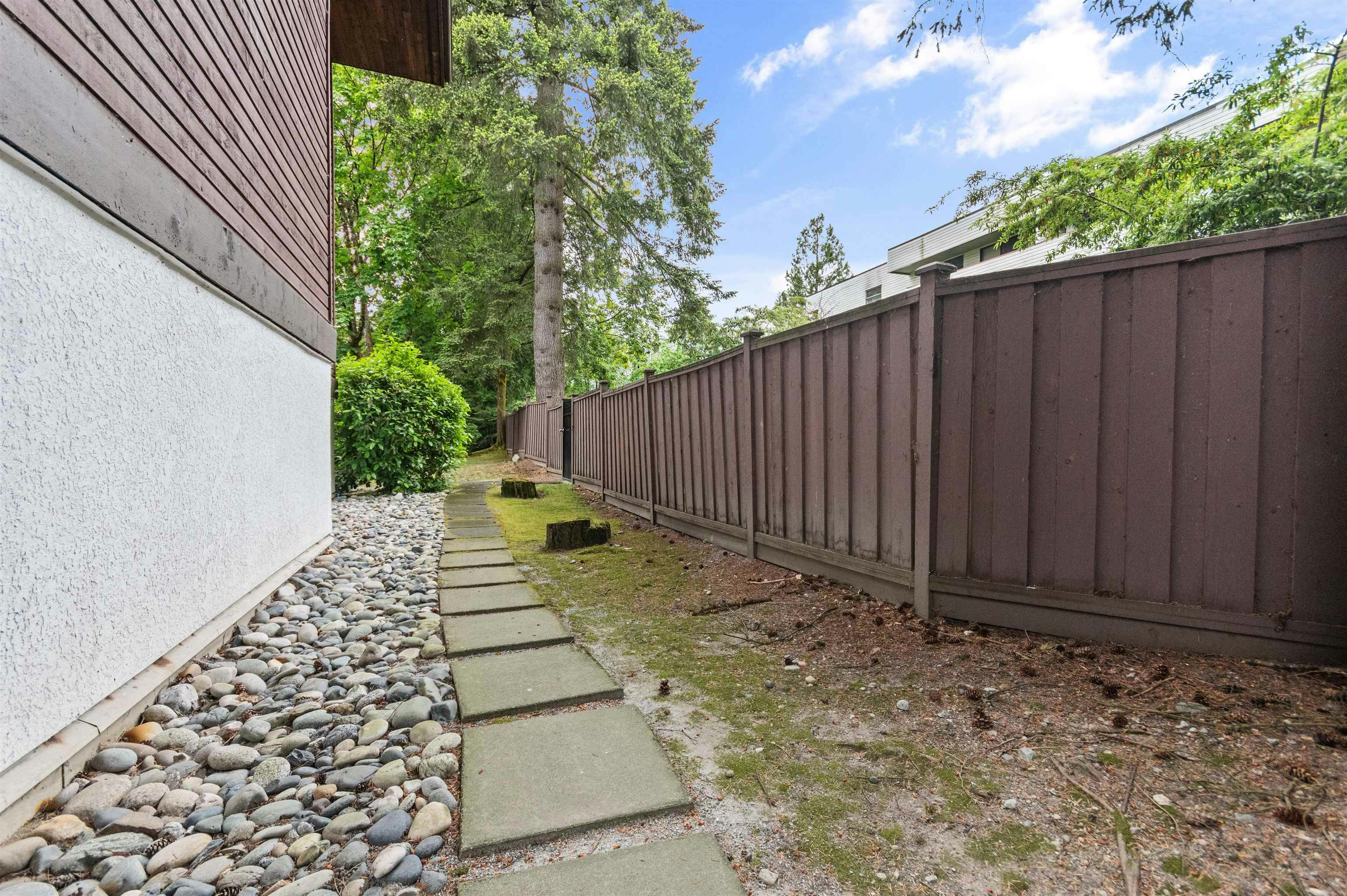 109-1177 Howie Avenue, Coquitlam, BC, V3J 1T9 - 26