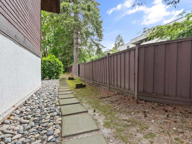109-1177 Howie Avenue, Coquitlam, BC, V3J 1T9 - 26