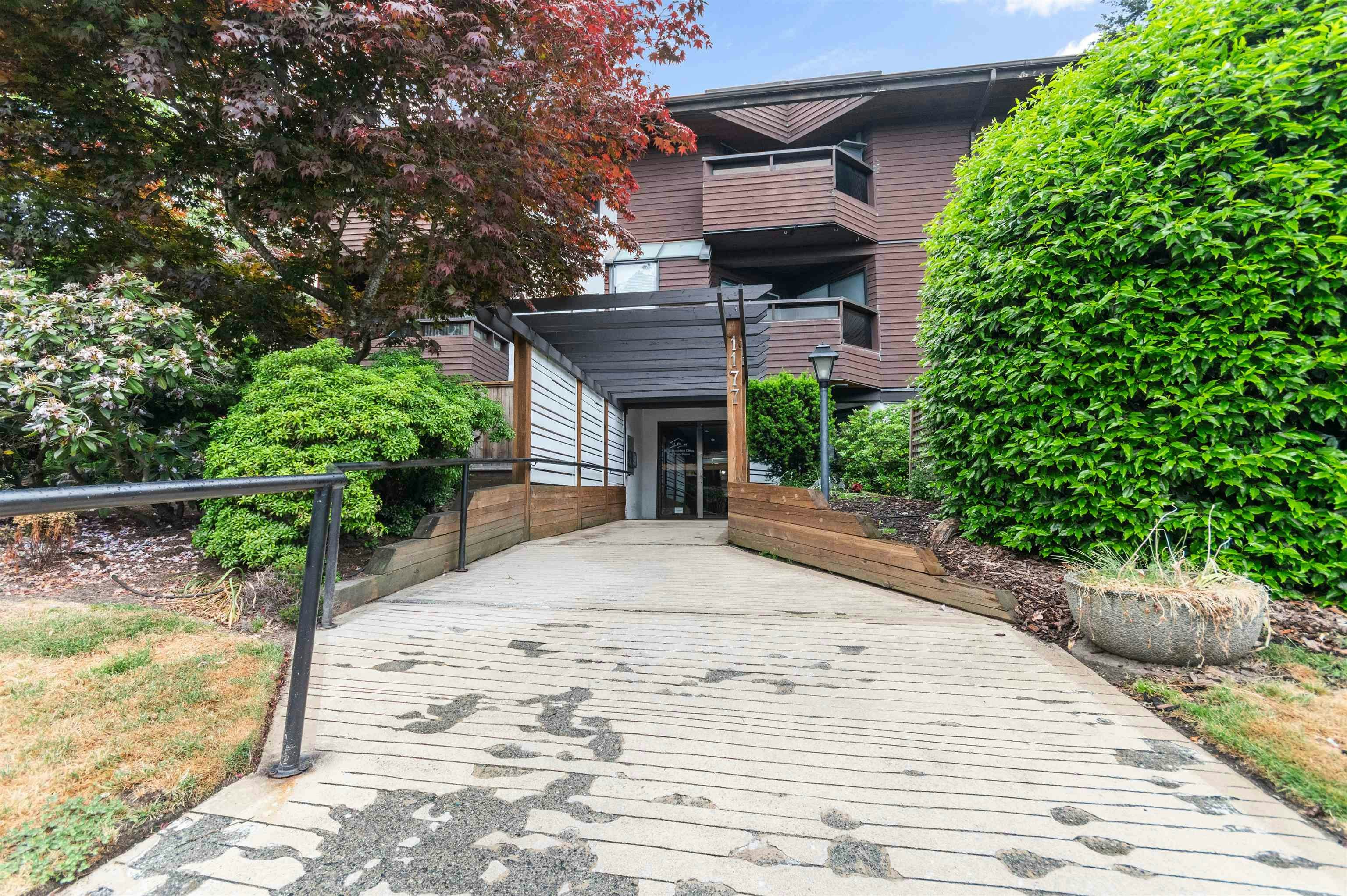 109-1177 Howie Avenue - 2