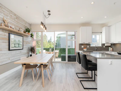 6-24076 112 Avenue - 2