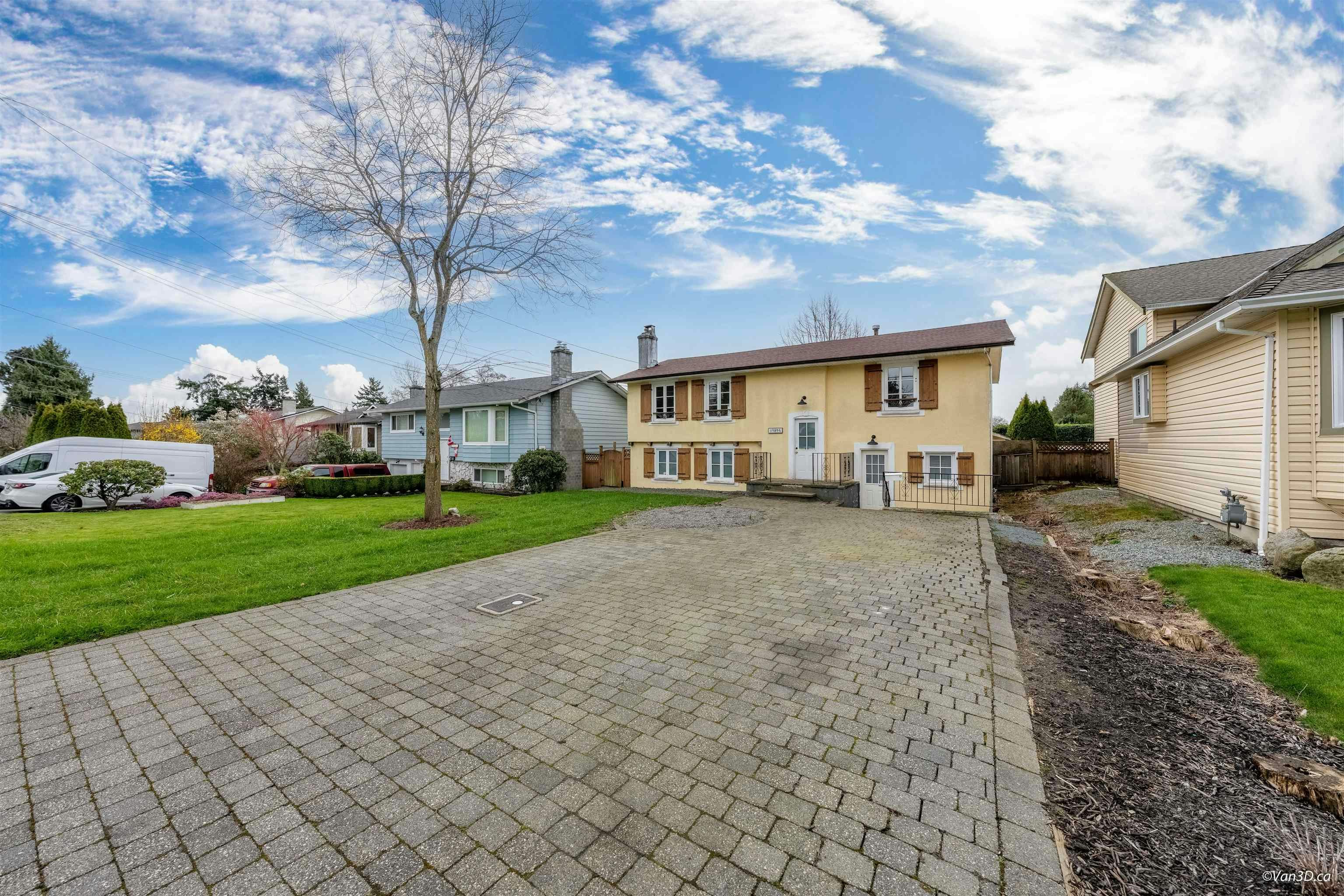 15894 Thrift Avenue, Surrey, BC, V4B 2M8 - 9