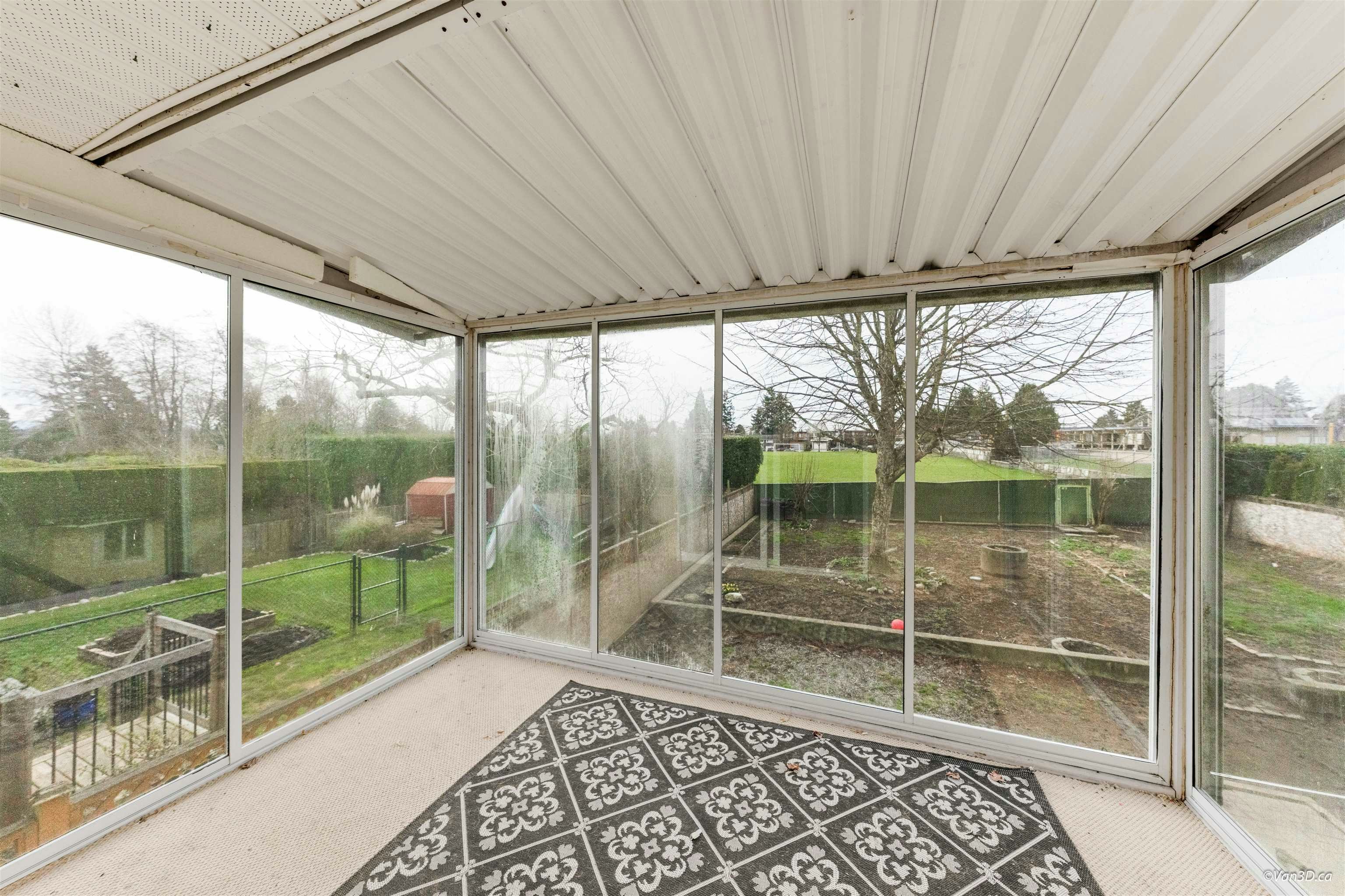 15894 Thrift Avenue, Surrey, BC, V4B 2M8 - 27