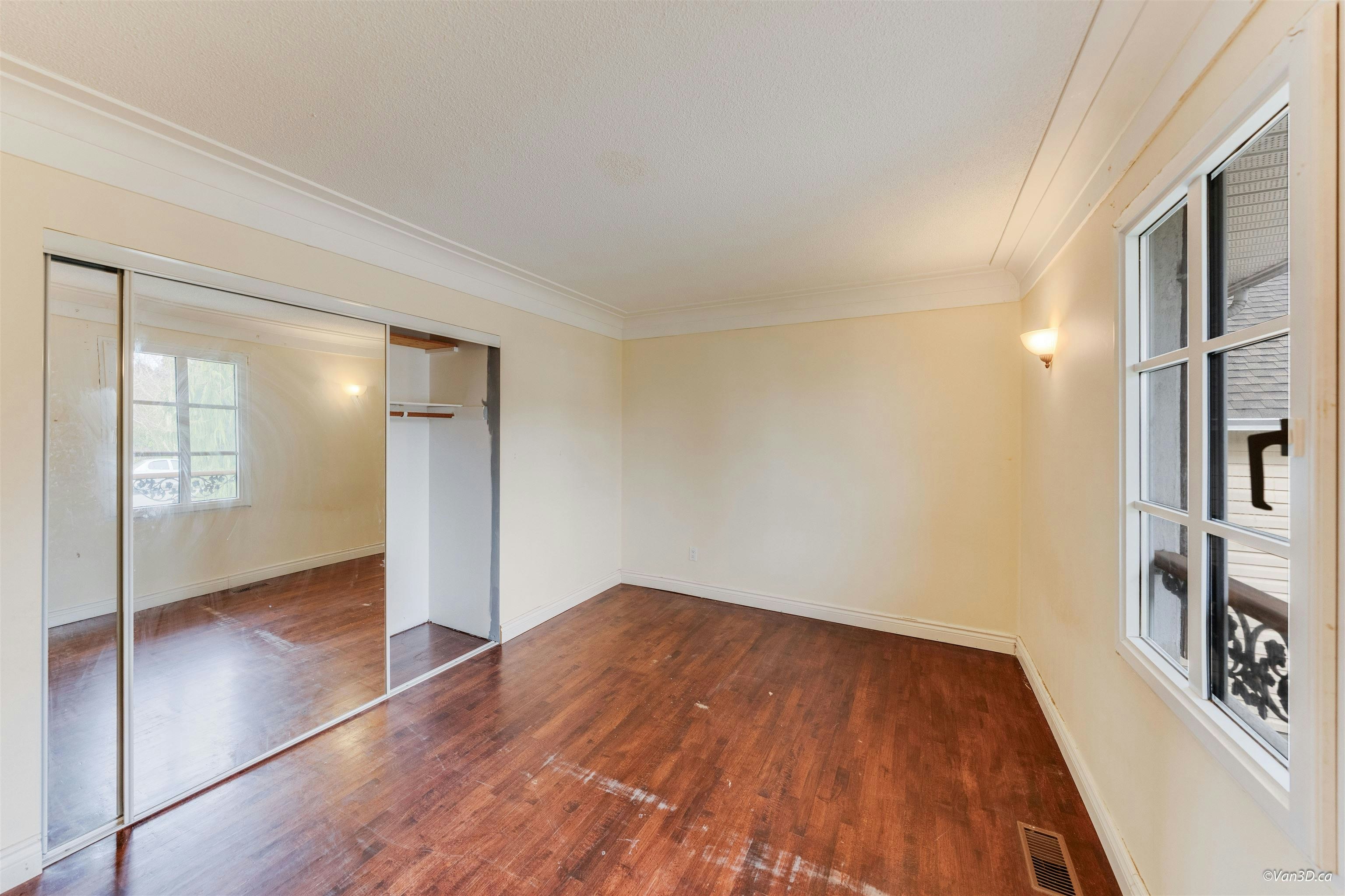 15894 Thrift Avenue, Surrey, BC, V4B 2M8 - 23