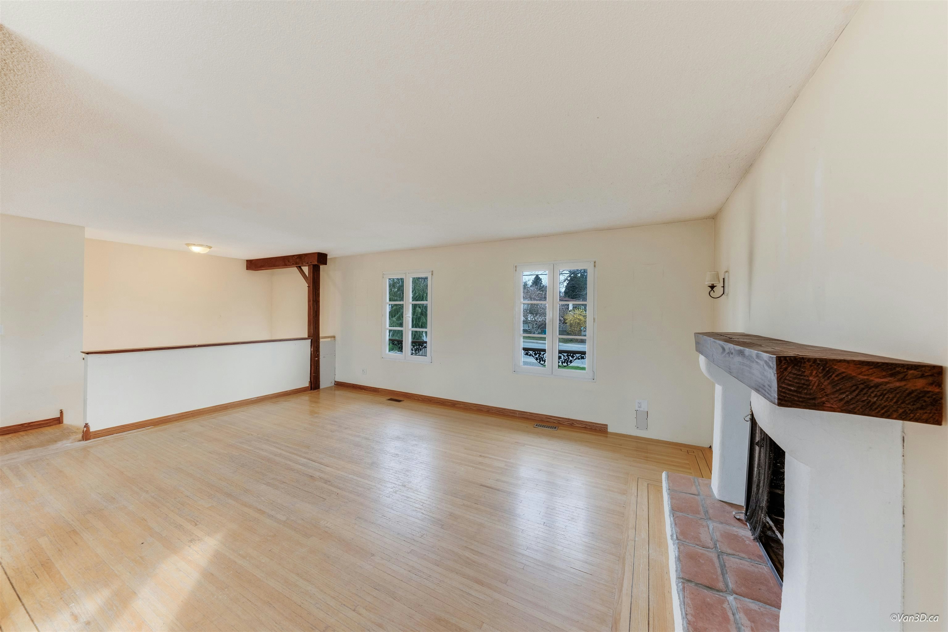 15894 Thrift Avenue, Surrey, BC, V4B 2M8 - 18
