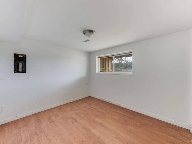 15894 Thrift Avenue, Surrey, BC, V4B 2M8 - 36