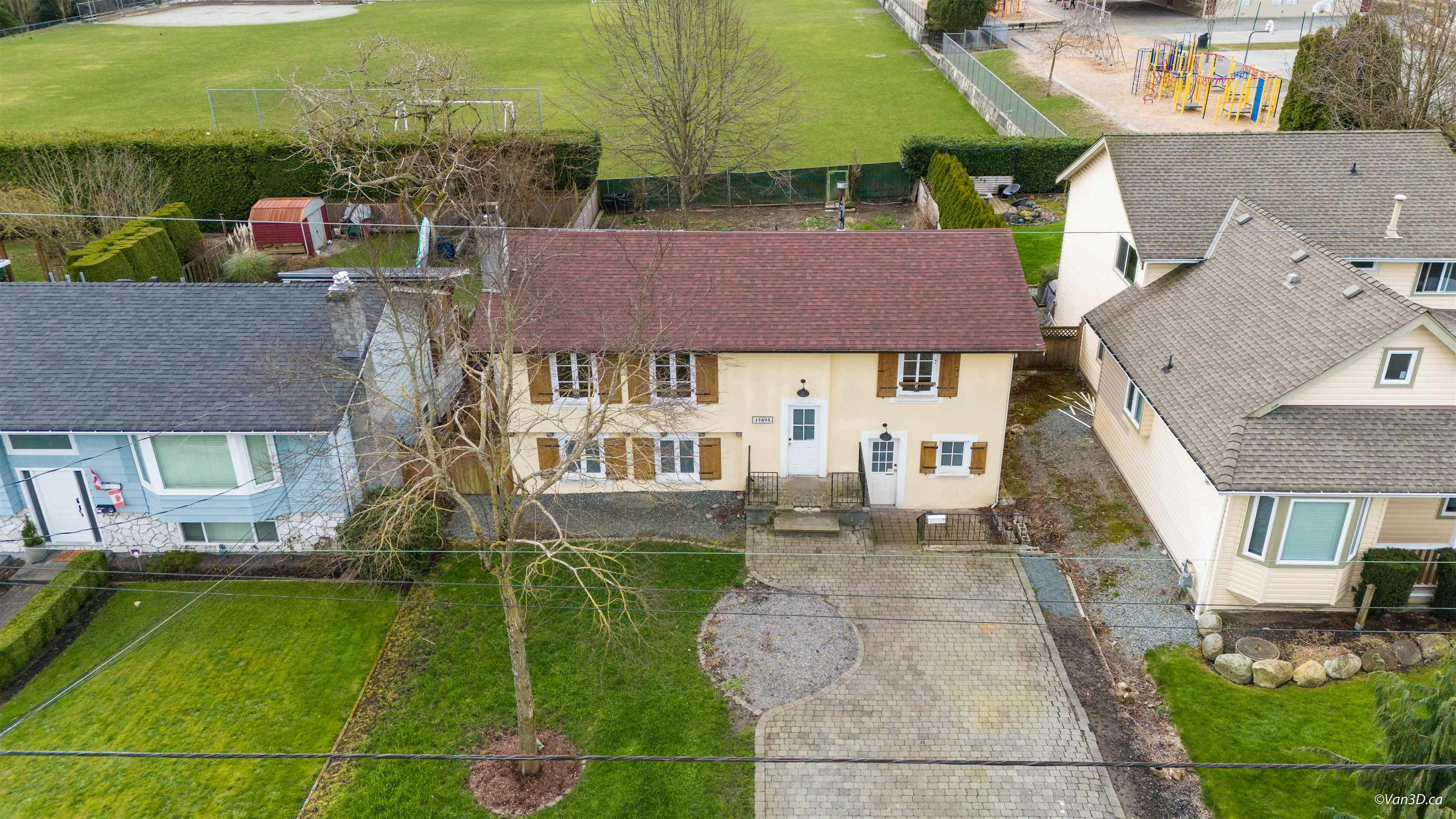 15894 Thrift Avenue, Surrey, BC, V4B 2M8