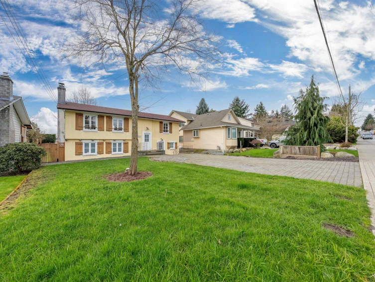 15894 Thrift Avenue, Surrey, BC, V4B 2M8 - 7