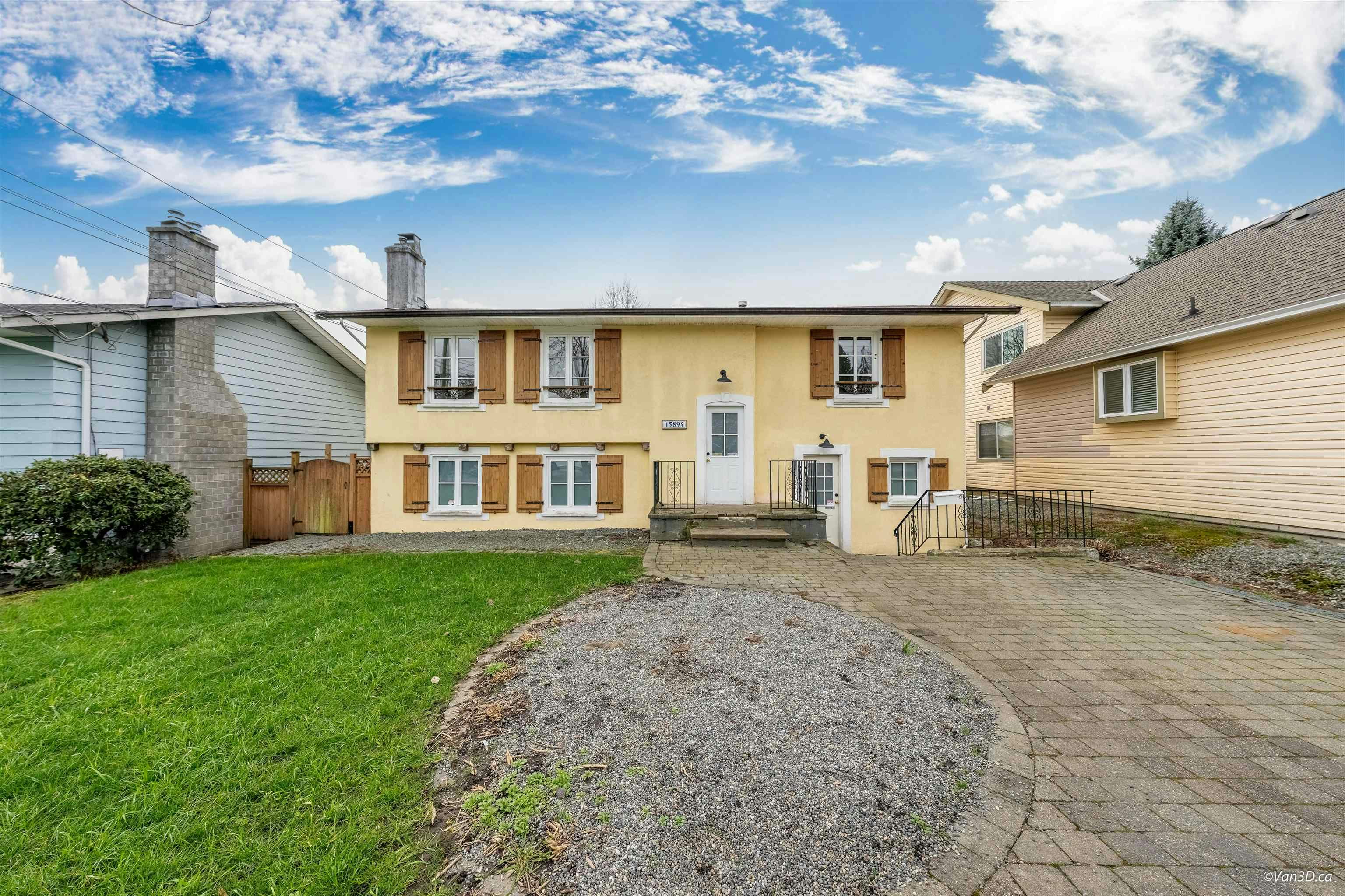 15894 Thrift Avenue, Surrey, BC, V4B 2M8 - 10