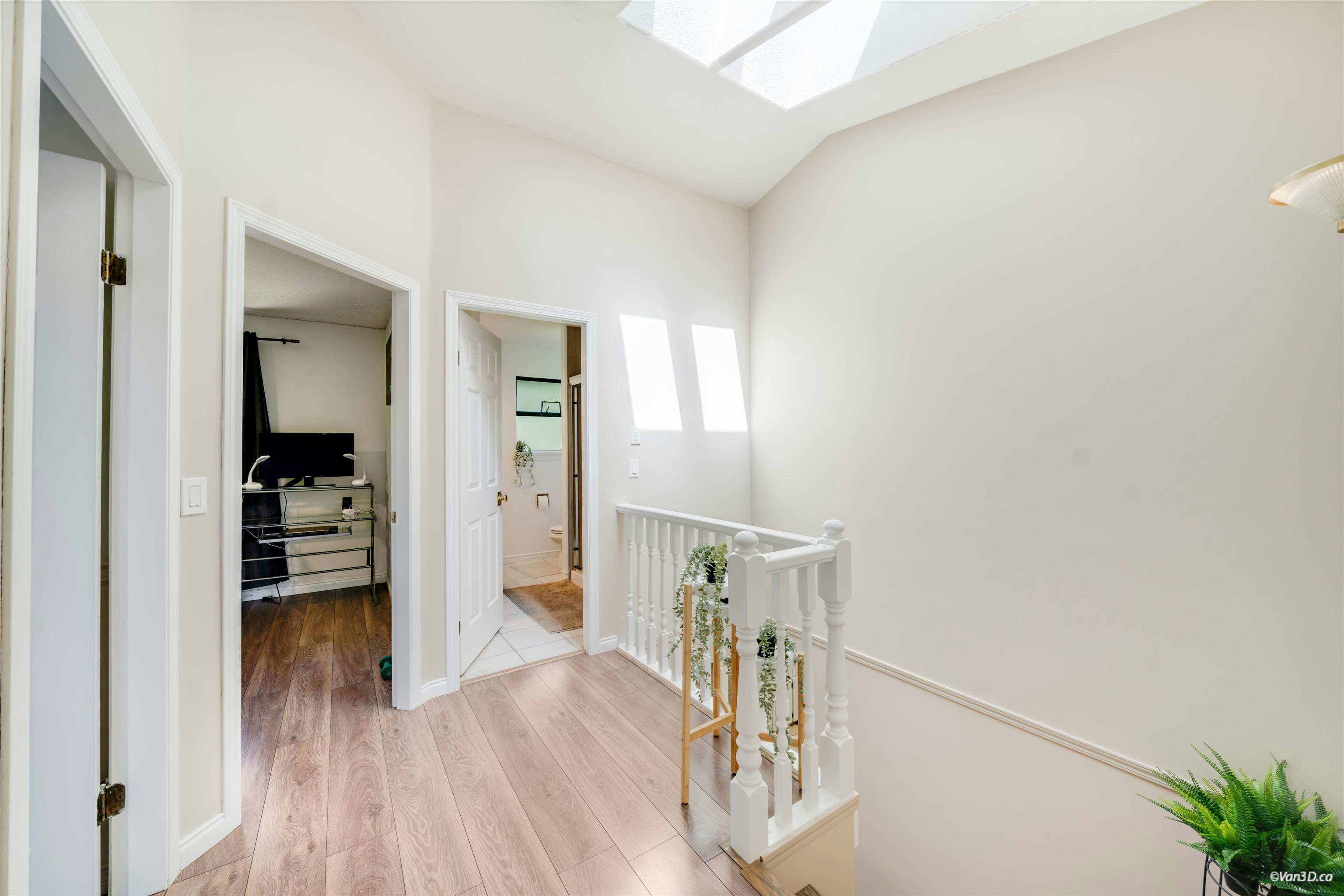 14937 20a Avenue, Surrey, BC, V4A 8G1 - 28