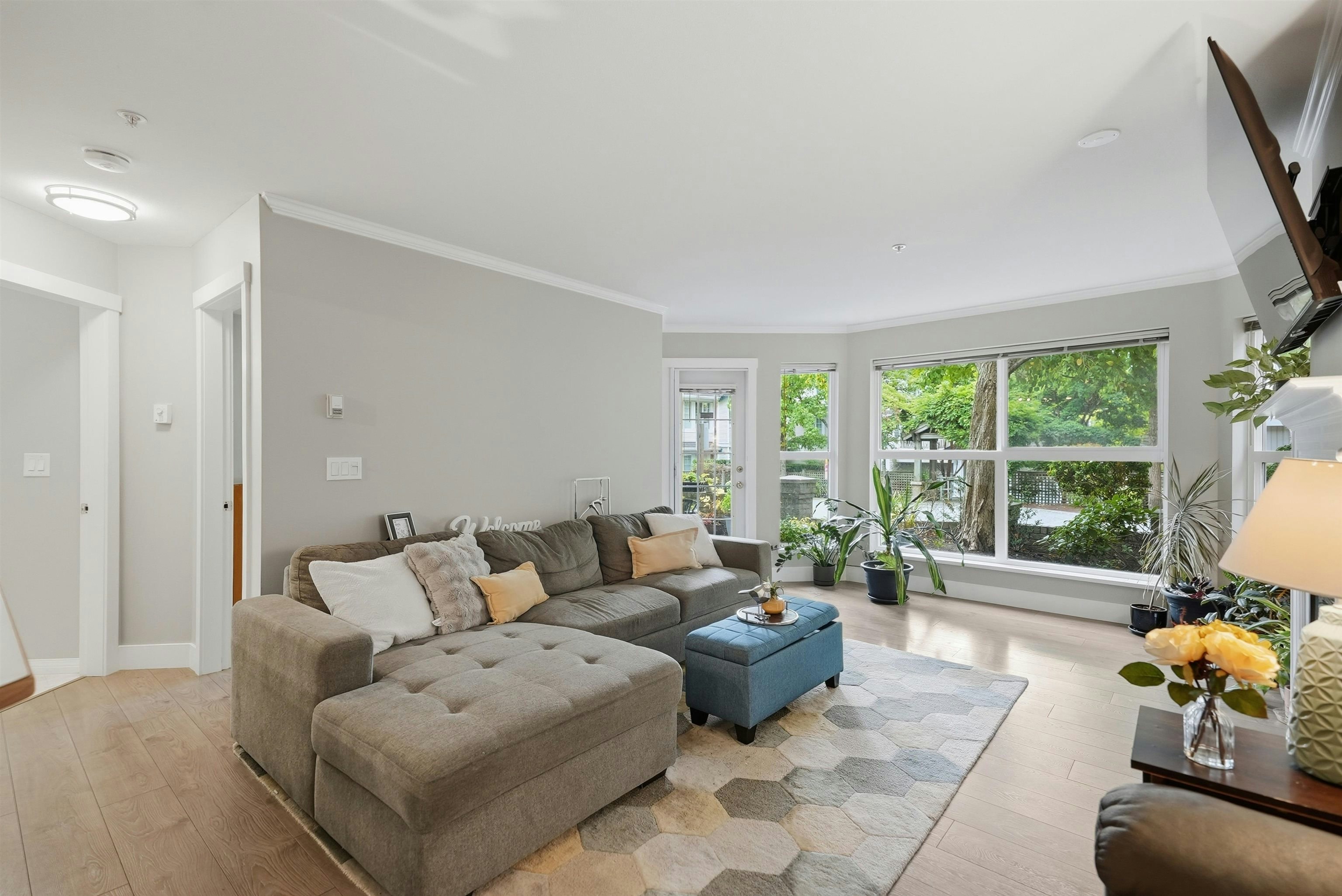 101-6557 121 Street - 5