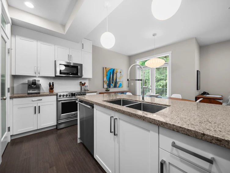 23-35298 Marshall Road, Abbotsford, BC, V3G 0E2 - 10