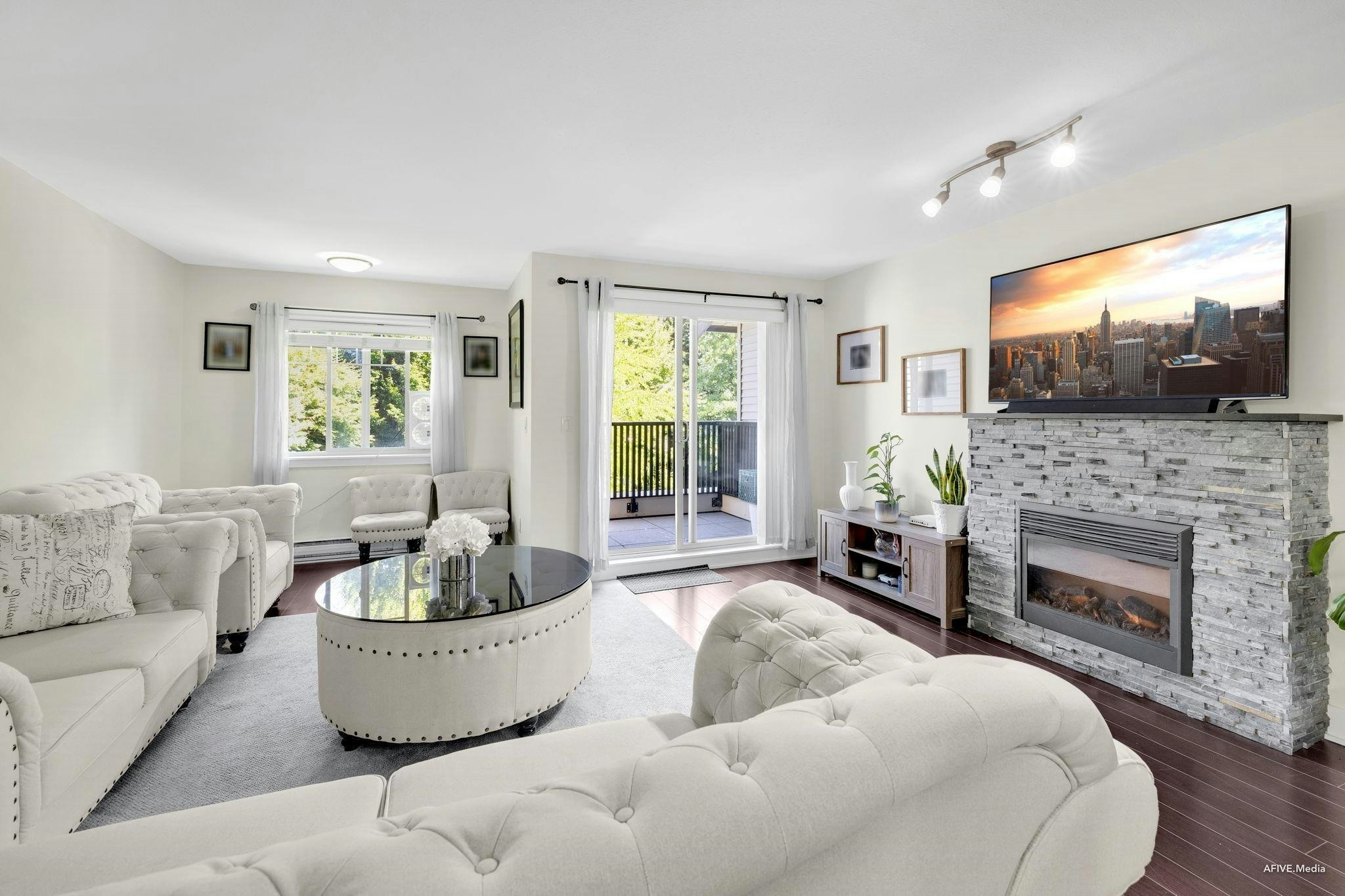 110-13368 72 Avenue, Surrey, BC, V3W 2N6