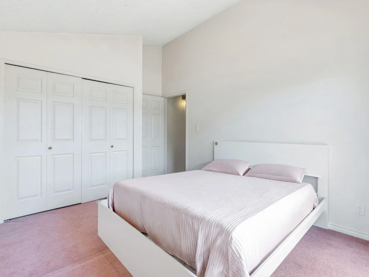2718 W 19th Avenue, Vancouver, BC, V6L 1E3 - 18