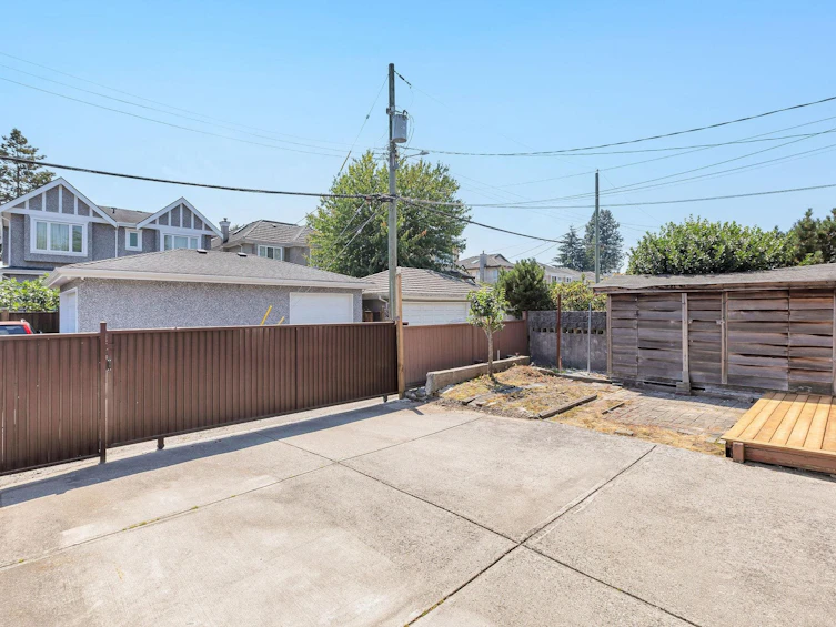 2718 W 19th Avenue, Vancouver, BC, V6L 1E3 - 35
