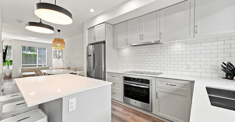 59-15775 Mountain View Drive, Surrey, BC, V3Z 0W7 - 9