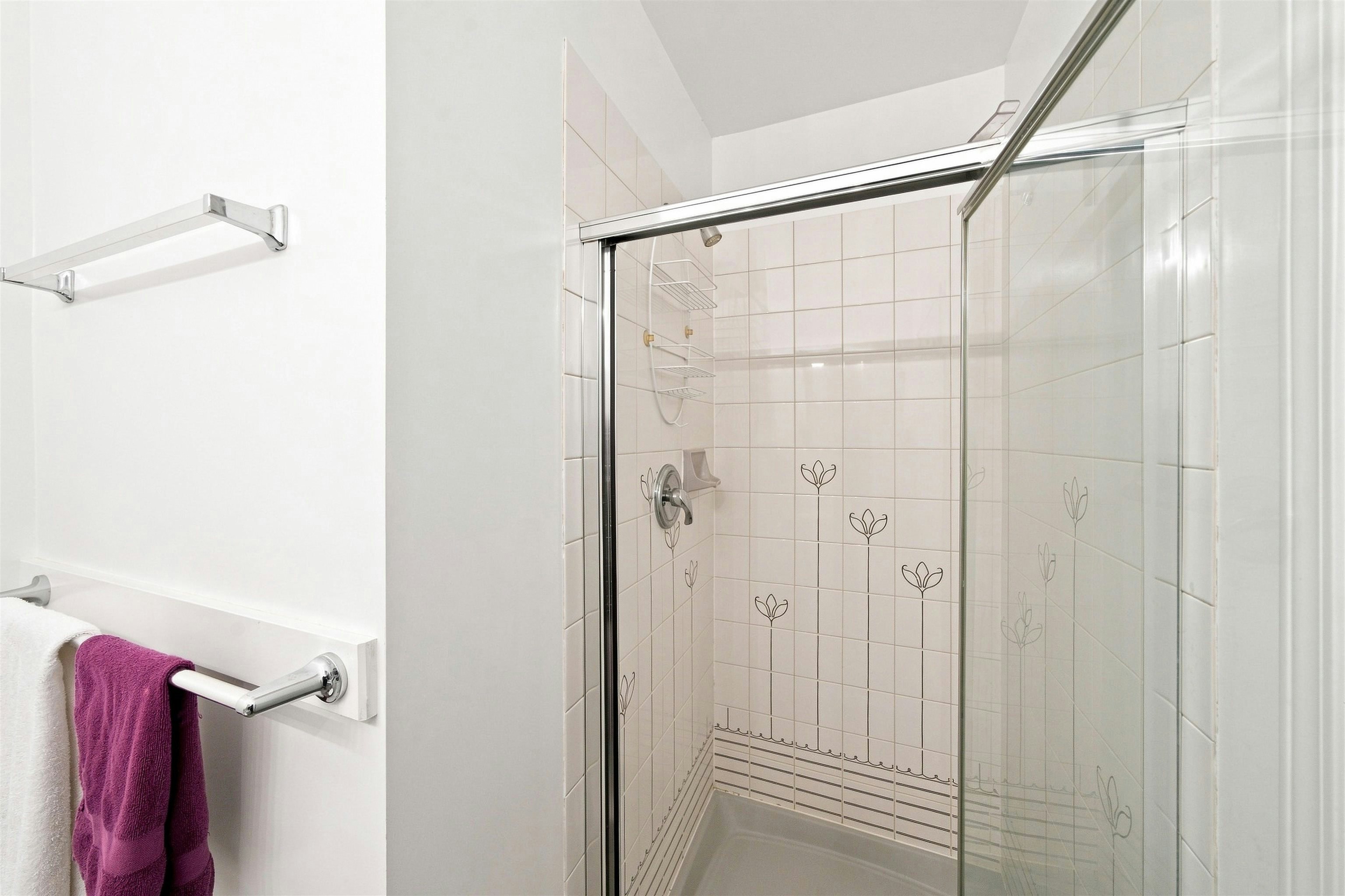 209-1924 Comox Street, Vancouver, BC, V6G 1R4 - 15